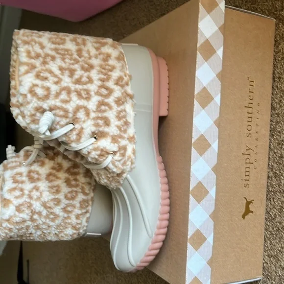 NWT Simply Southern Tan Leopard Boots Size 7 in box - Picture 3 of 12